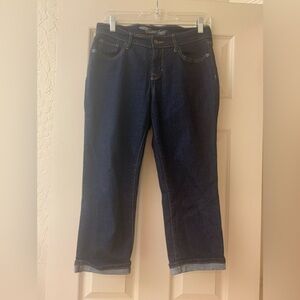 Old Navy The Sweetheart Capris